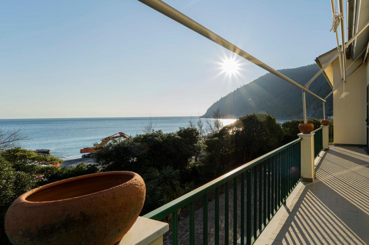 111 - Casa La Secca Vista Mare, 100Metri Dalla Spiaggia E Mare Монелья Екстер'єр фото